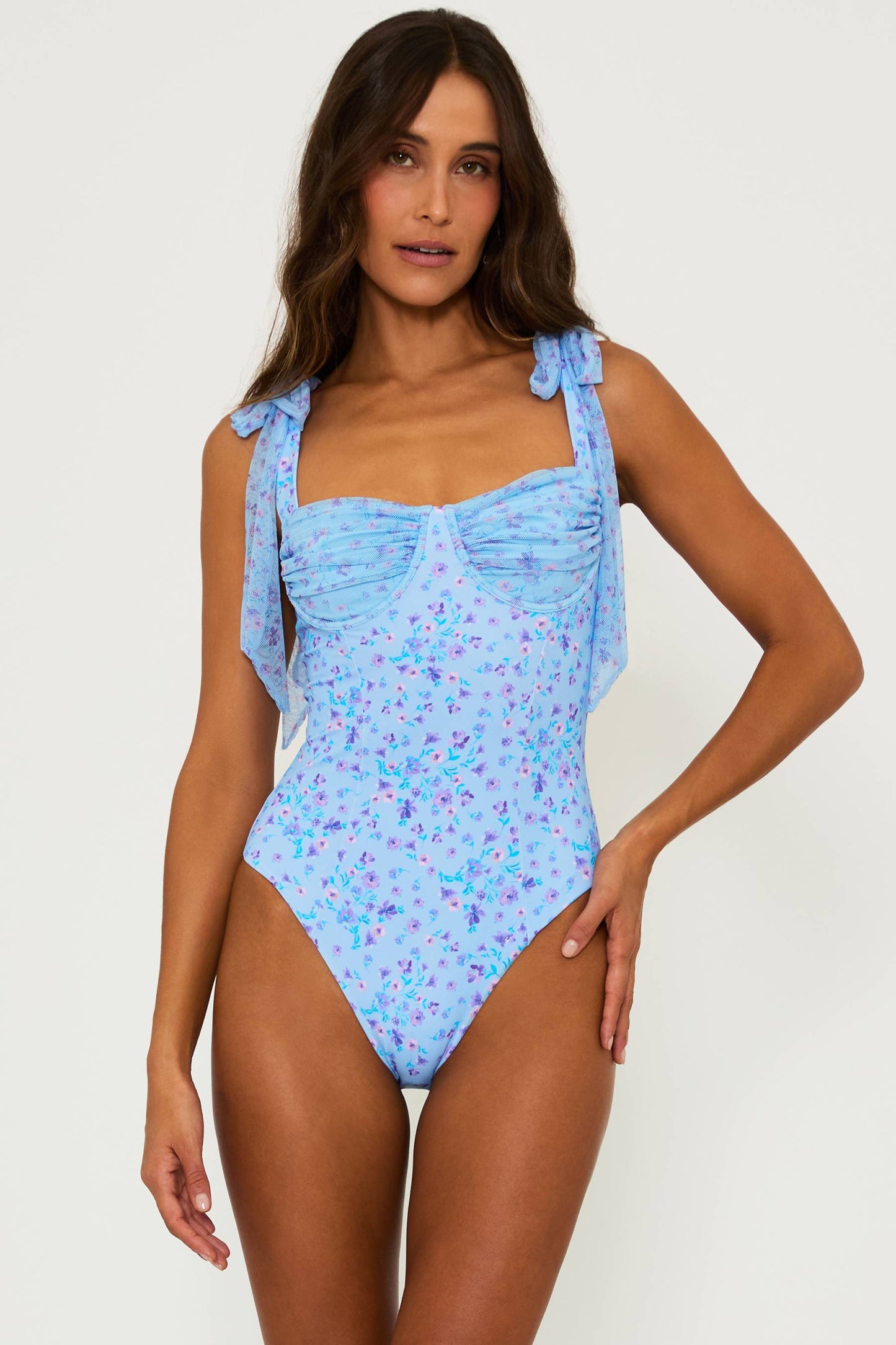 Dede One Piece Iris Petal