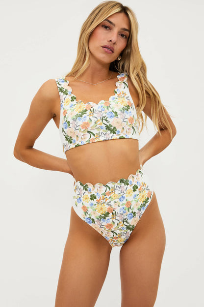 LacyMate™ Madison Top Buttercream Bloom