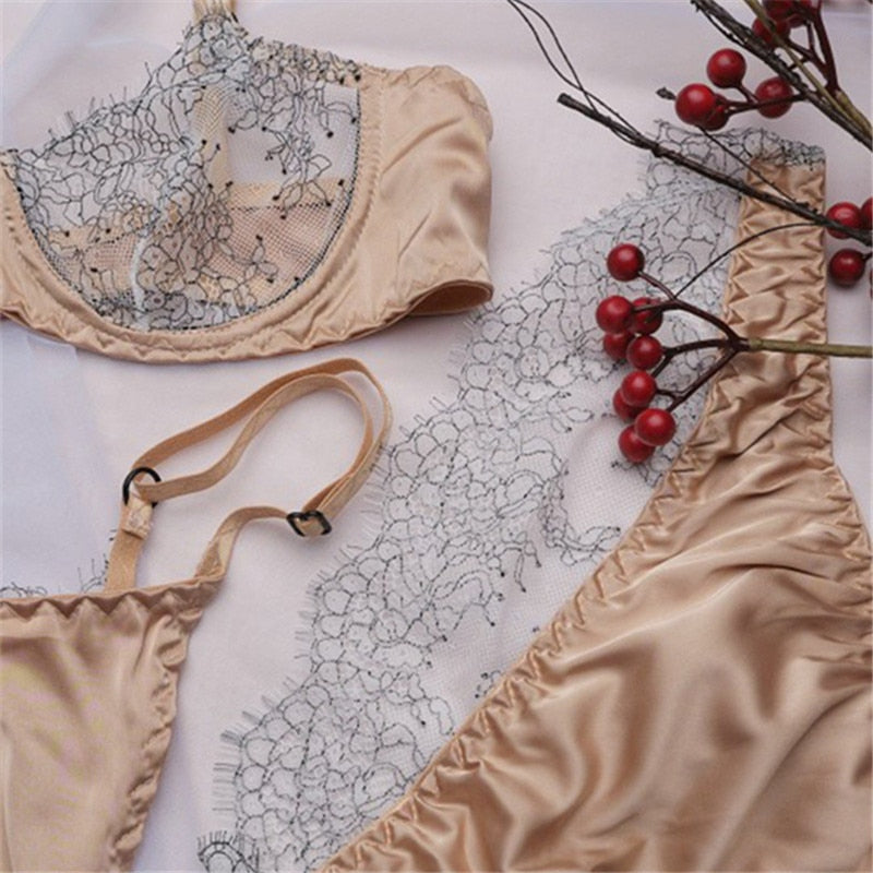 Smile When You Listen Lingerie LacyNighty