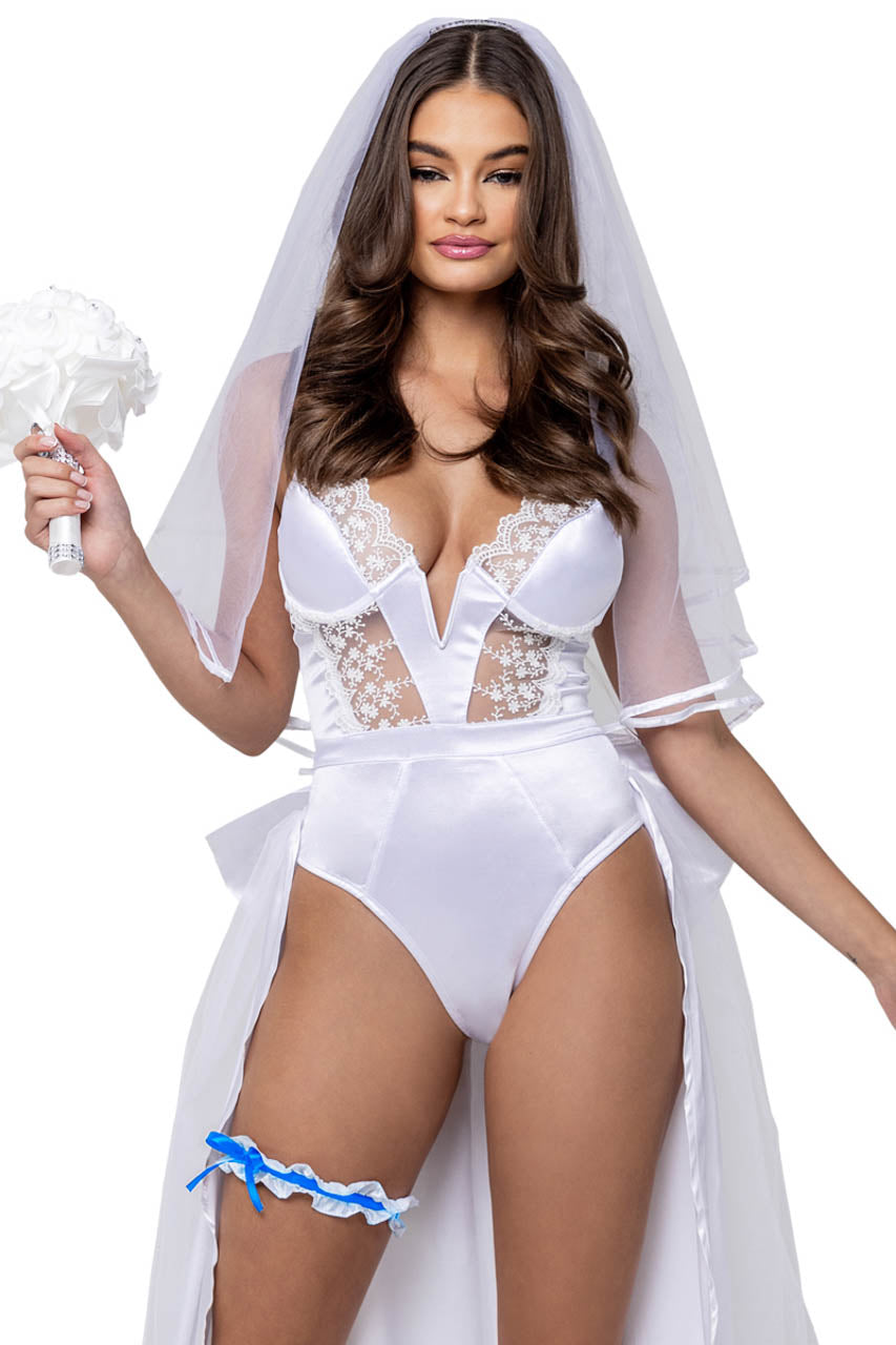 Blushing Bride Costume Roma