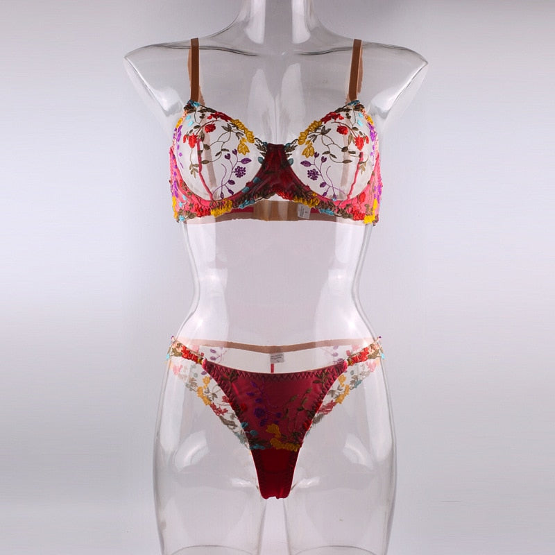 Visualize The Real Beauty Lingerie LacyNighty