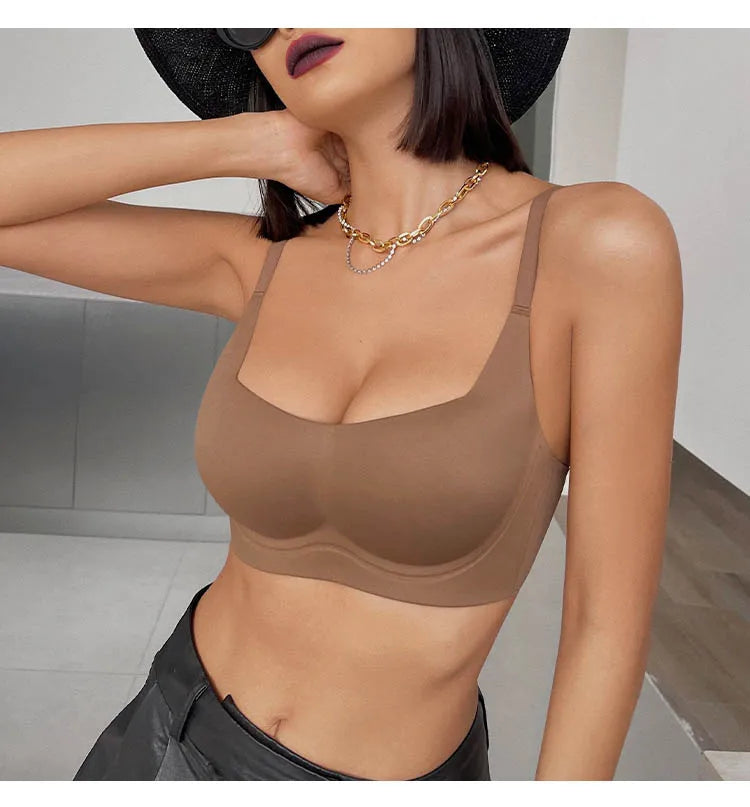 Holding Back The Years Bra LacyNighty