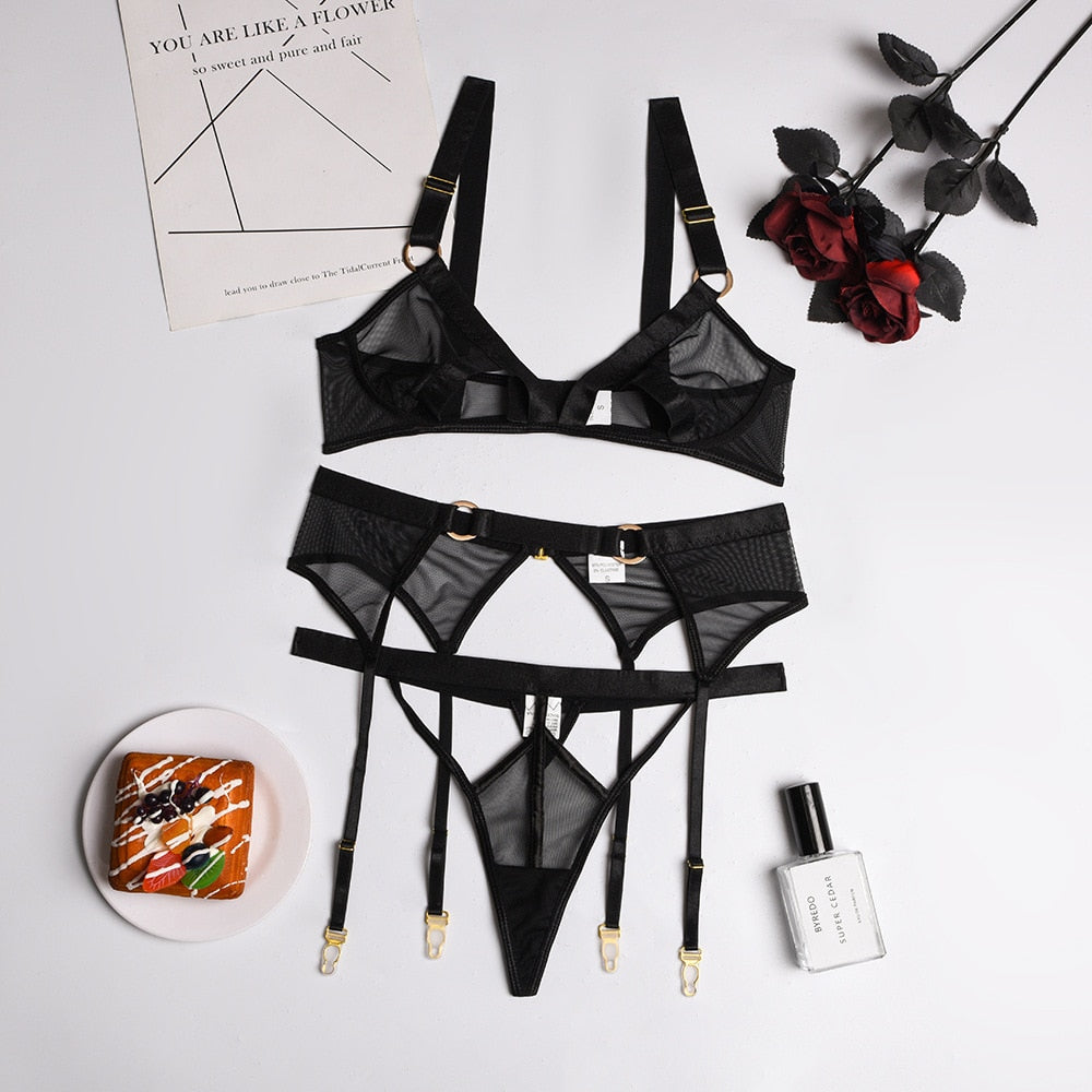 Talk of Me Lingerie Set LacyNighty