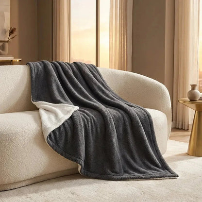 Waterproof Lovers Blanket (Most Recommended) Vireon