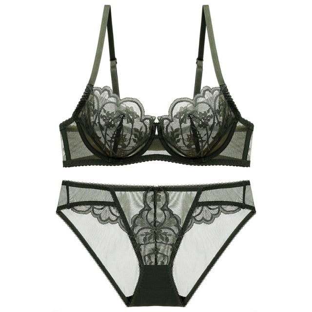 Overgrown Love Bra Set